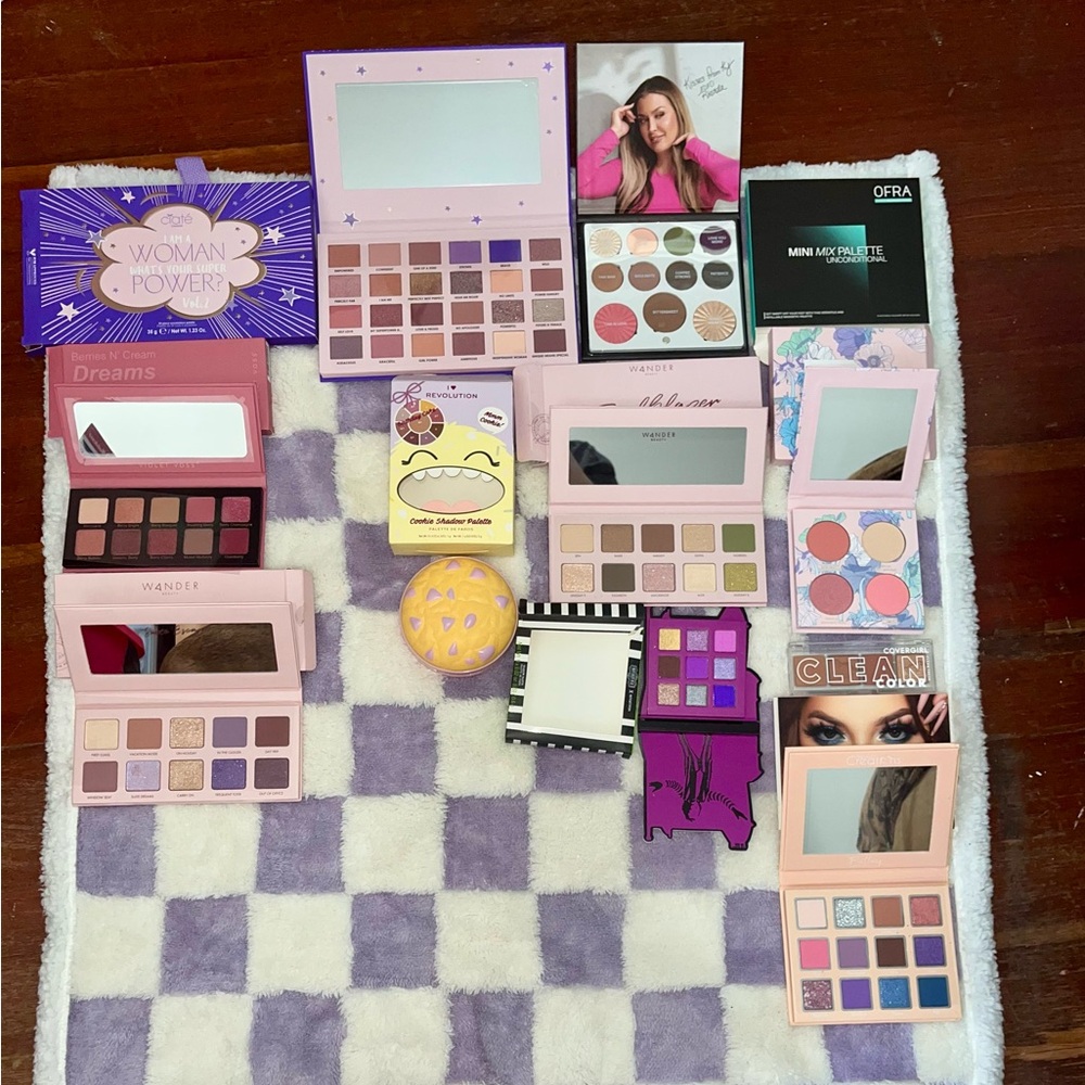 10 New Vibrant Colors Eyeshadow Palettes NIB - Picture 6 of 9